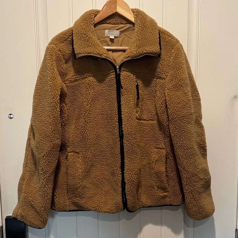 LOFT Tan Sherpa Jacket - Picture 1 of 4